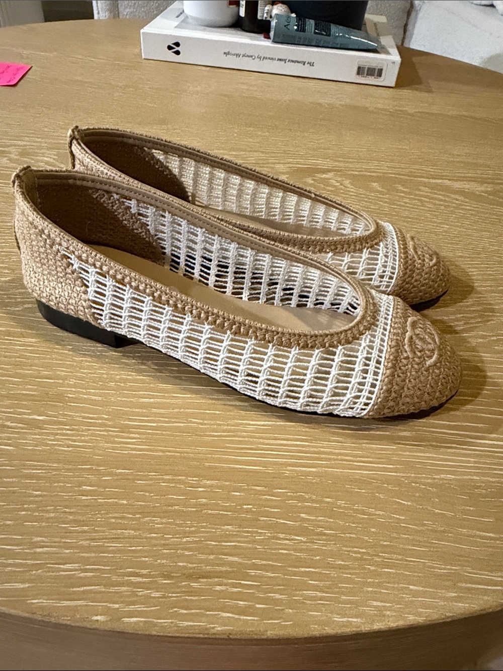 CHANEL Beige and White Crochet CC Logo Ballet Flats (Authentic) - Picture 5 of 7